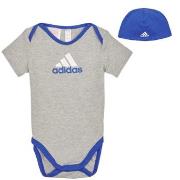 Pyjama's / nachthemden adidas GIFT SET