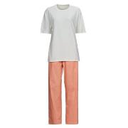 Pyjama's / nachthemden Calvin Klein Jeans SLEEP SET