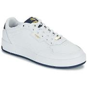 Lage Sneakers Puma COURT CLASSIC LUX