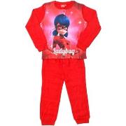 Pyjama's / nachthemden Disney HQ2237-RED