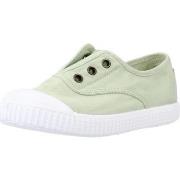 Sneakers Victoria 06627