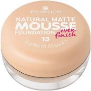 Foundations en Concealers Essence Natural Matte Mousse Foundation