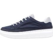 Lage Sneakers Xti 44512