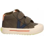 Sneakers Victoria 70832