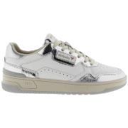 Sneakers Victoria 8800121