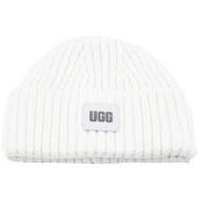 Pet UGG W CHUNKY RIB BEANIE W LOGO