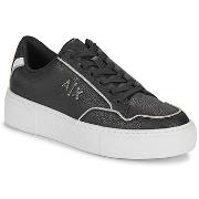 Lage Sneakers Armani Exchange XDX160