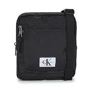 Handtasje Calvin Klein Jeans SPORT ESSENTIALS REPORTER18 W