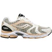 Sneakers Saucony Progrid Triumph 4