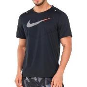 T-shirt Nike -