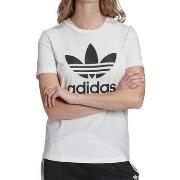 T-shirt adidas -