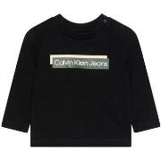 T-shirt Calvin Klein Jeans -