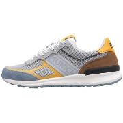 Lage Sneakers Munich CORSA