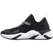 Lage Sneakers Guess GAXTIN