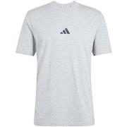 T-shirt adidas -