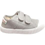 Lage Sneakers Victoria basket