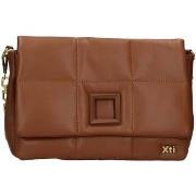 Tas Xti -