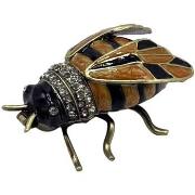 Manden en dozen Signes Grimalt Bijenkast