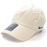 Pet Nike -