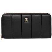Portemonnee Tommy Hilfiger TH ICON LRG ZA QUILTED AW0AW17747