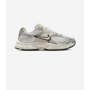 Lage Sneakers Nike V5 RNR Sail Light Orewood Brown (Women's)