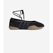Lage Sneakers adidas Taekwondo Mei Ballet Black Gum (Women's)