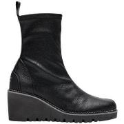 Enkellaarzen Weekend By Pedro Mirallles -