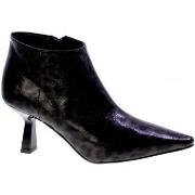 Enkellaarzen Nacree 145980