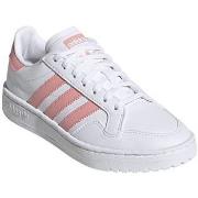Lage Sneakers adidas Mteam Court J