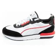 Lage Sneakers Puma R22