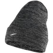 Muts Nike SB Beanie Cuffed Swoosh