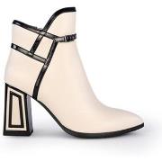 Enkellaarzen Rock Away -