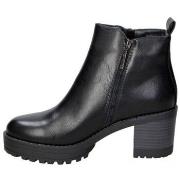 Enkellaarzen Chika 10 PILAR 28