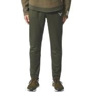 Broeken adidas Originals White Mountaineering Track