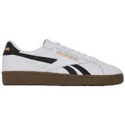 Lage Sneakers Reebok Sport Baskets basses Club C Grounds UK