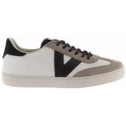 Lage Sneakers Victoria Baskets