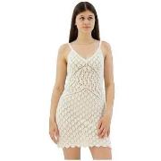 Korte Jurk Superdry Robe crochet sans manches