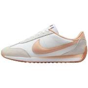 Lage Sneakers Nike Baskets Pacific W Blanc