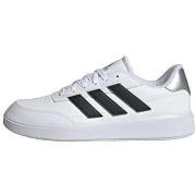 Lage Sneakers adidas Chaussures COURTBLOCK blanches