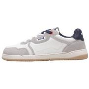 Lage Sneakers MTNG 84847