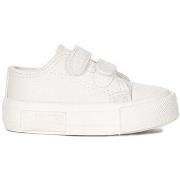 Lage Sneakers Big Star KK374091