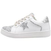 Lage Sneakers Xti 151236