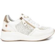 Lage Sneakers Xti 143712