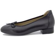 Ballerina's Piesanto 250302