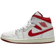 Hoge Sneakers Nike 1 Mid SE Dune Red