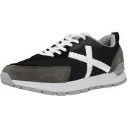 Lage Sneakers Munich VERSATILE 33