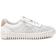 Sneakers Carmela 16232701