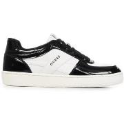 Lage Sneakers Guess Naima