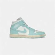 Hoge Sneakers Nike Jordan 1 Mid Light Dew (Women's)