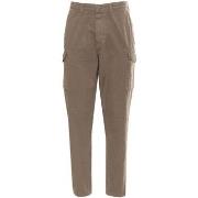Cargobroek Guess Pantalons chino/citadin--H-M2YB25 WEHU3